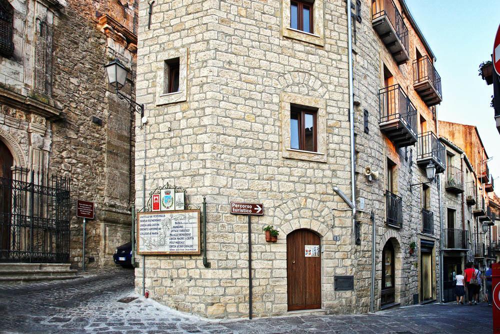 B&B Del Corso Gangi Kültér fotó