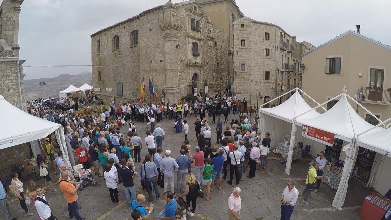 B&B Del Corso Gangi Kültér fotó